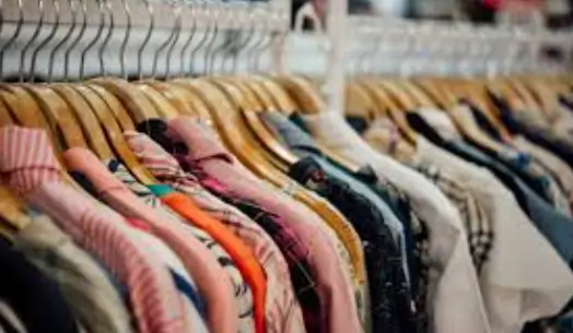 Why Online Re-Sellers Buy From Kole Imports